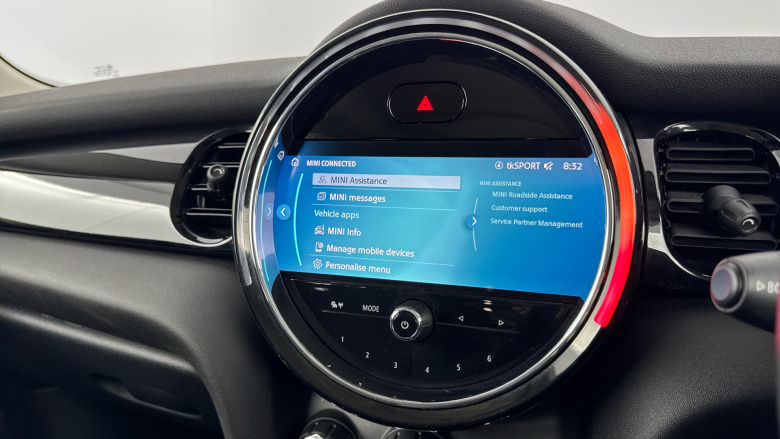 MINI Hatchback 1.5 Cooper Classic 3dr Auto Petrol Hatchback